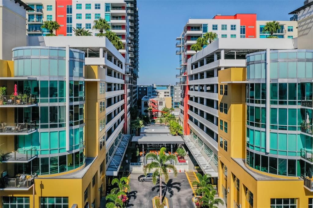 En Venta: $574,900 (2 camas, 2 baños, 1278 Pies cuadrados)