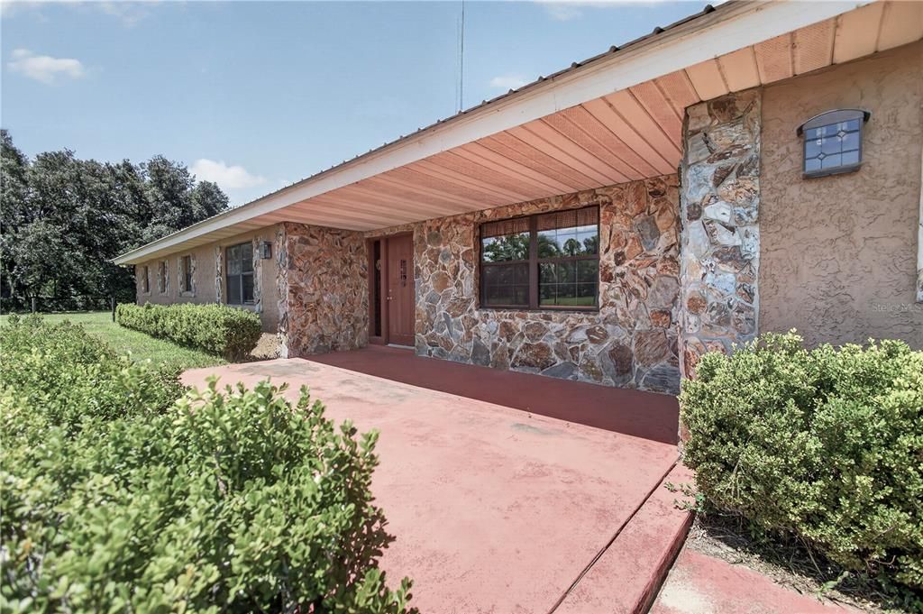 En Venta: $475,000 (3 camas, 2 baños, 1850 Pies cuadrados)