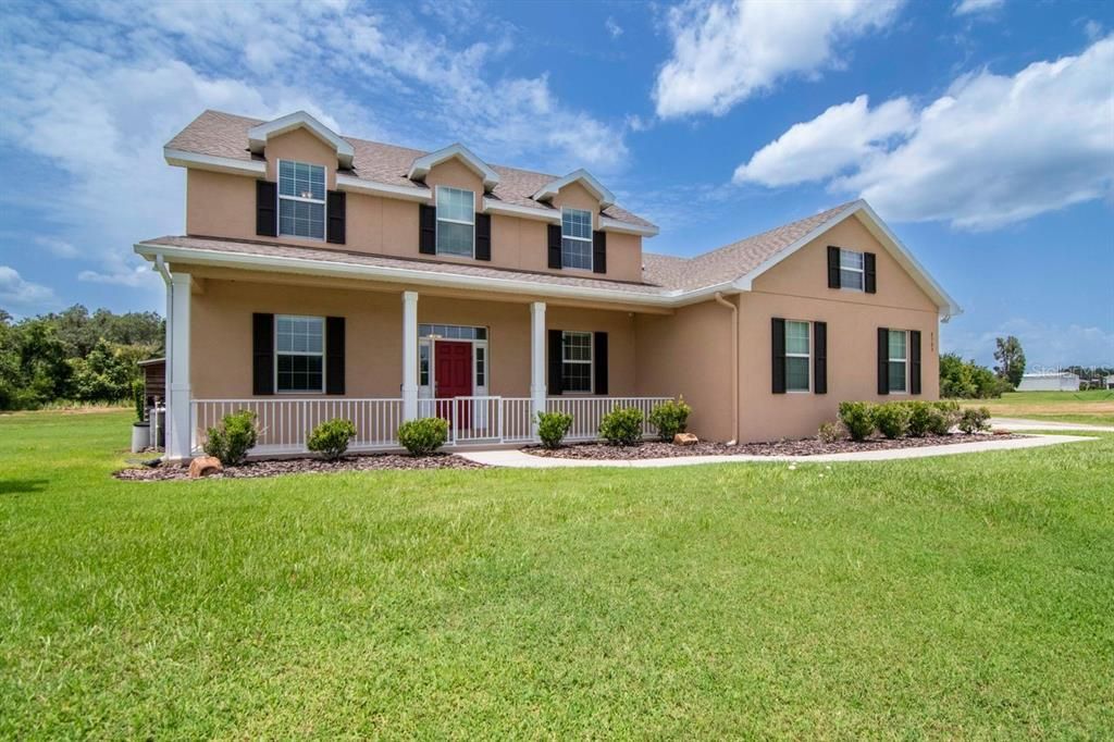 For Sale: $919,900 (5 beds, 3 baths, 3112 Square Feet)
