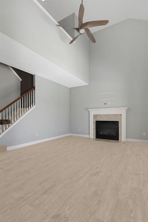 For Sale: $919,900 (5 beds, 3 baths, 3112 Square Feet)