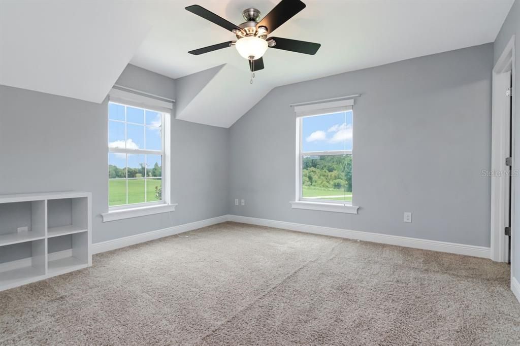 For Sale: $919,900 (5 beds, 3 baths, 3112 Square Feet)