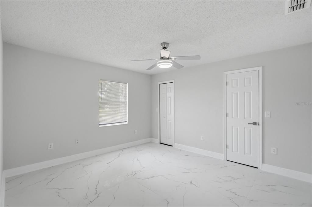 For Sale: $499,000 (4 beds, 3 baths, 2590 Square Feet)