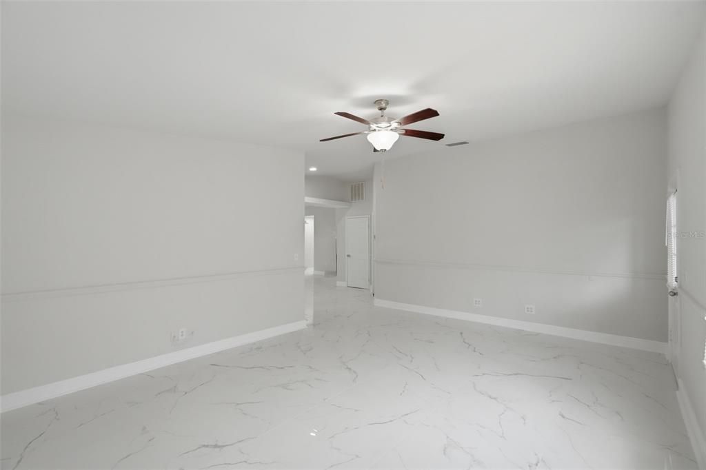 For Sale: $499,000 (4 beds, 3 baths, 2590 Square Feet)
