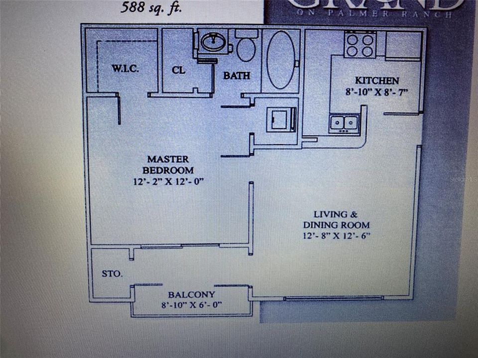 For Sale: $169,900 (1 beds, 1 baths, 572 Square Feet)
