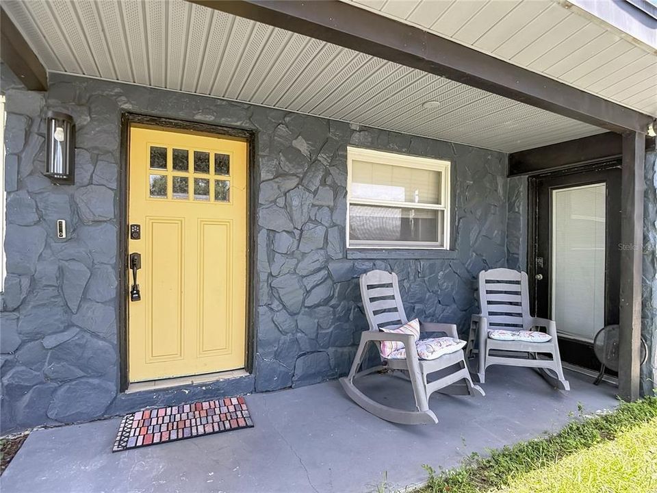 For Sale: $449,000 (3 beds, 2 baths, 1522 Square Feet)