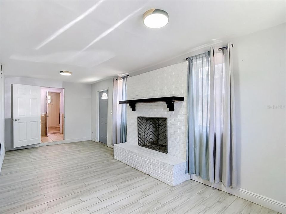 For Sale: $449,000 (3 beds, 2 baths, 1522 Square Feet)
