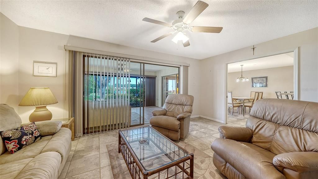 For Sale: $297,000 (3 beds, 2 baths, 1818 Square Feet)