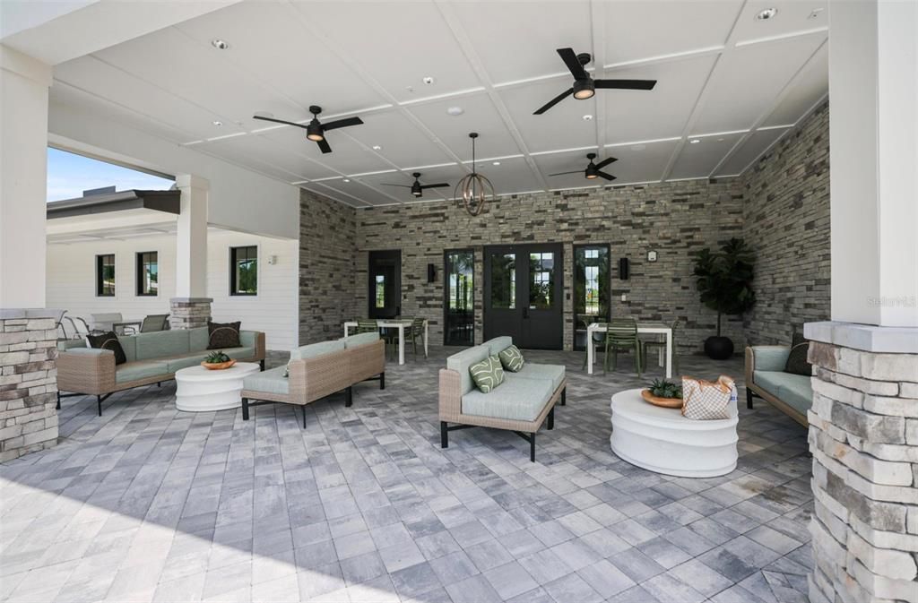 For Sale: $269,500 (3 beds, 2 baths, 1708 Square Feet)