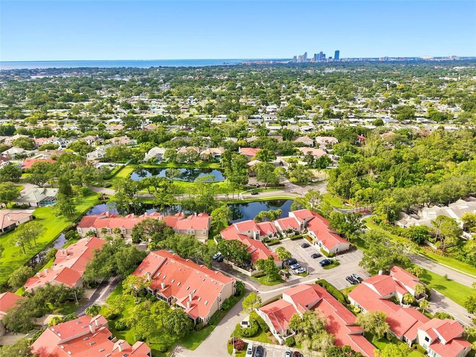 На продажу: $449,000 (2 спален, 2 ванн, 1420 Квадратных фут)