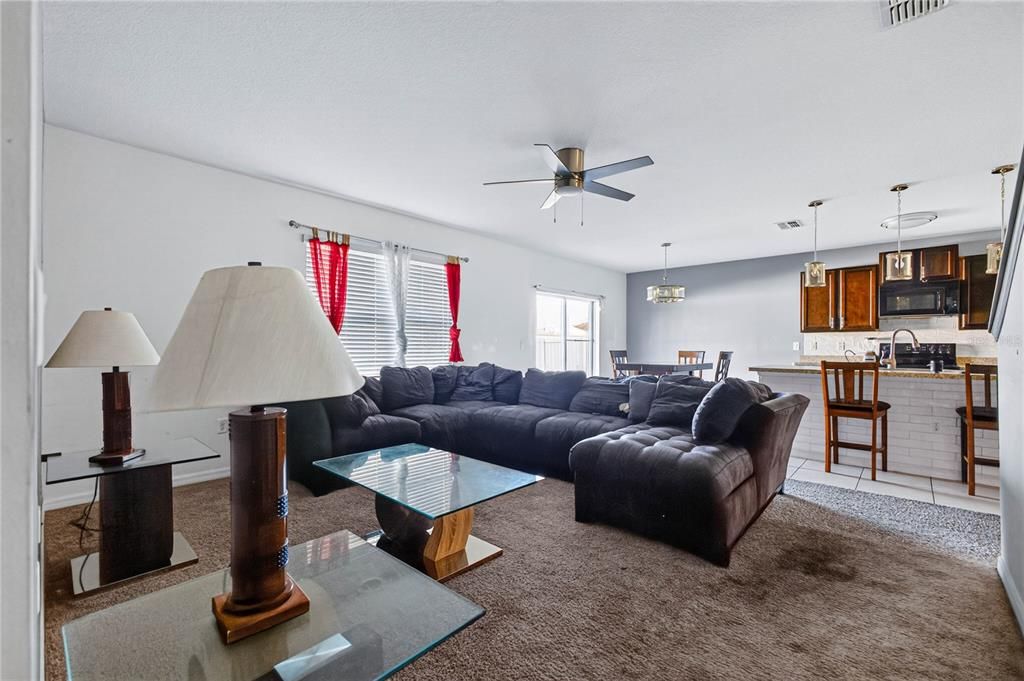 For Sale: $350,000 (5 beds, 3 baths, 2577 Square Feet)