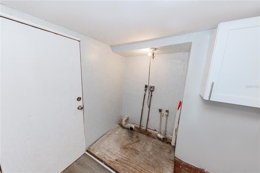 En Renta: $2,350 (3 camas, 2 baños, 1336 Pies cuadrados)