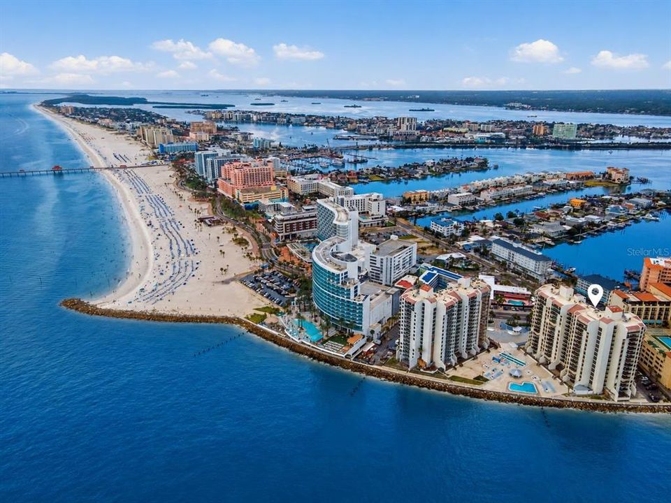 На продажу: $569,000 (2 спален, 2 ванн, 1186 Квадратных фут)