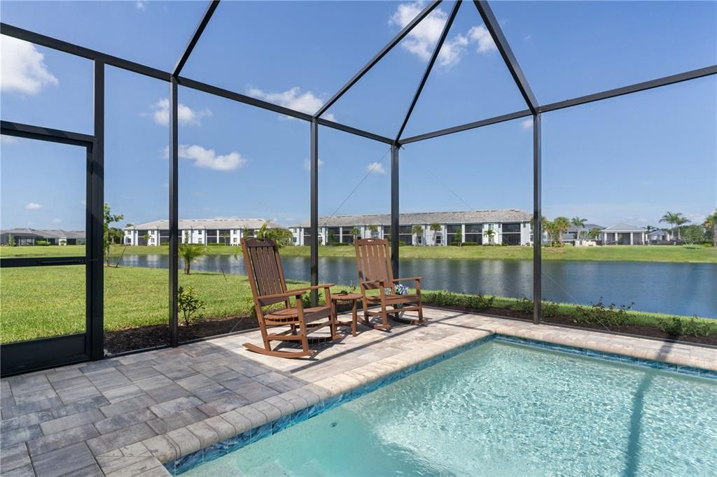 En Venta: $569,000 (2 camas, 2 baños, 1948 Pies cuadrados)