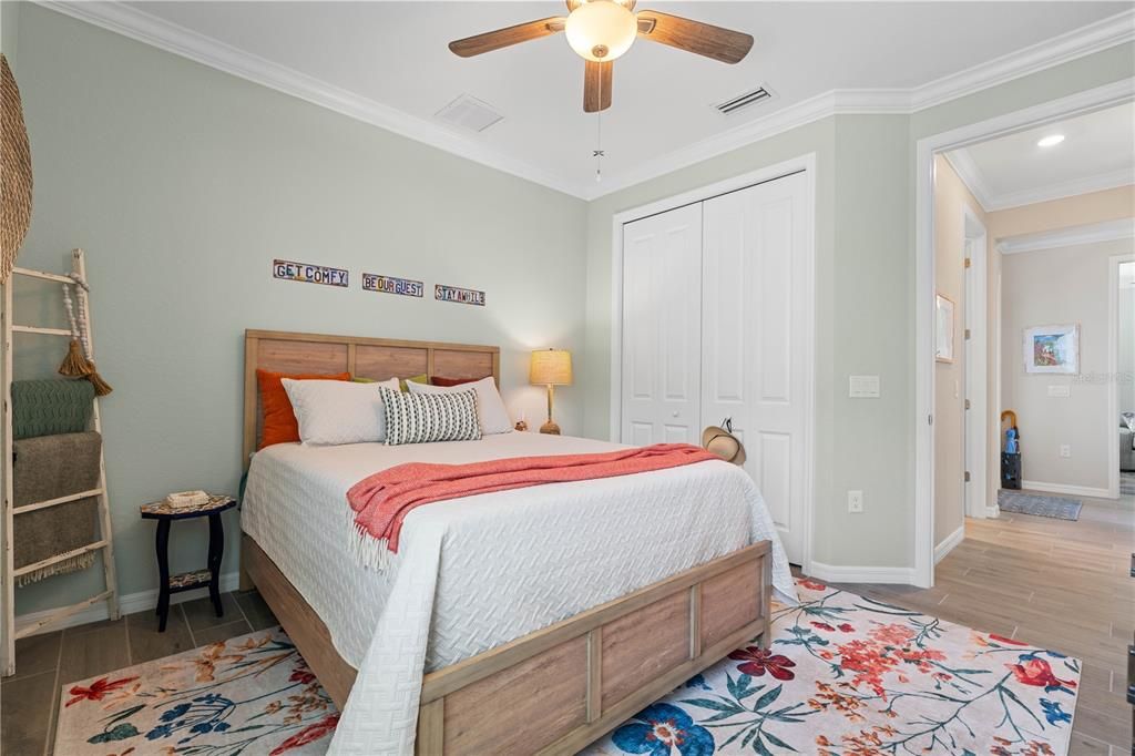 En Venta: $569,000 (2 camas, 2 baños, 1948 Pies cuadrados)