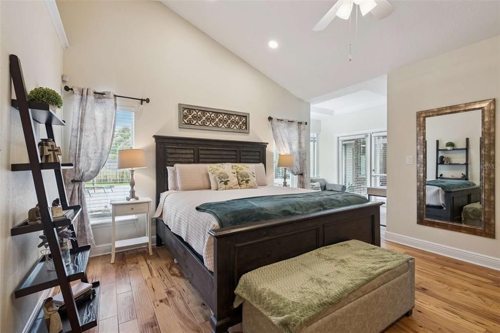 For Rent: $5,000 (6 beds, 5 baths, 3676 Square Feet)