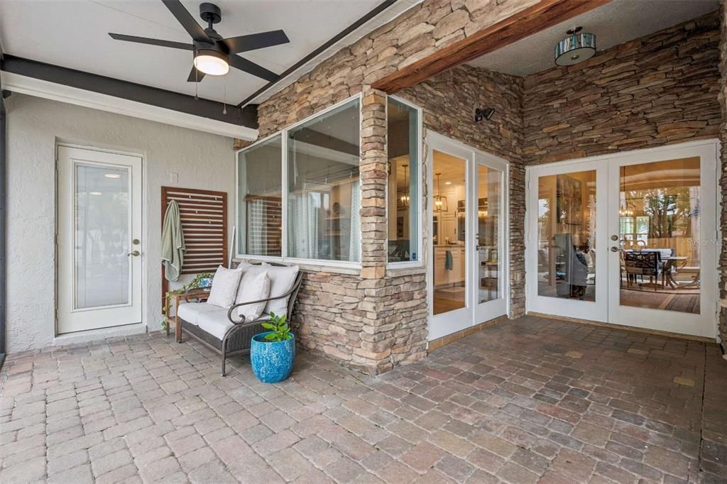 For Rent: $5,000 (6 beds, 5 baths, 3676 Square Feet)