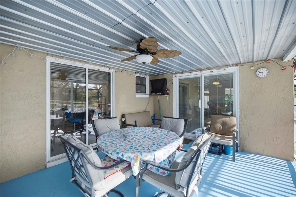 En Venta: $359,900 (3 camas, 2 baños, 1898 Pies cuadrados)