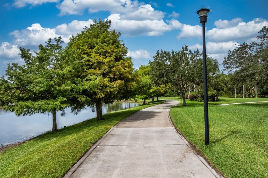 На продажу: $428,000 (2 спален, 2 ванн, 1680 Квадратных фут)