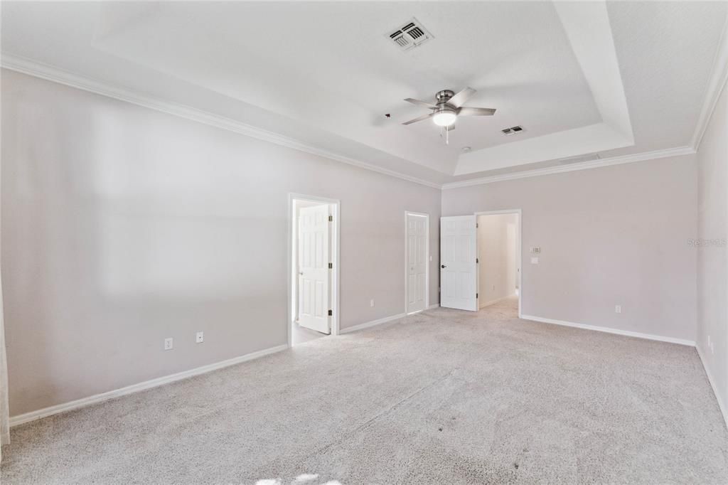 For Rent: $3,200 (3 beds, 2 baths, 1903 Square Feet)