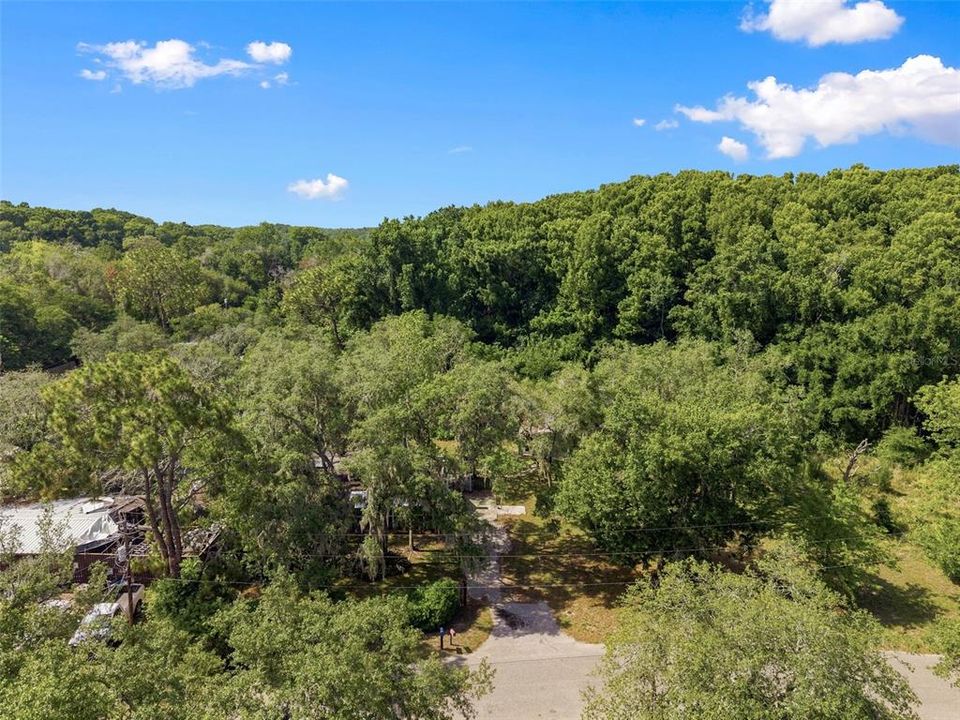 For Sale: $175,000 (2 beds, 1 baths, 1040 Square Feet)