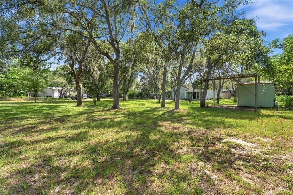 For Sale: $175,000 (2 beds, 1 baths, 1040 Square Feet)