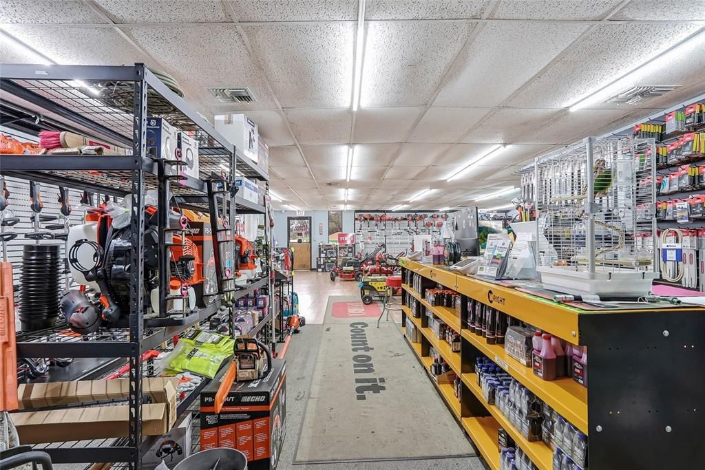 待售: $2,500,000 (0 贝兹, 0 浴室, 12100 平方英尺)