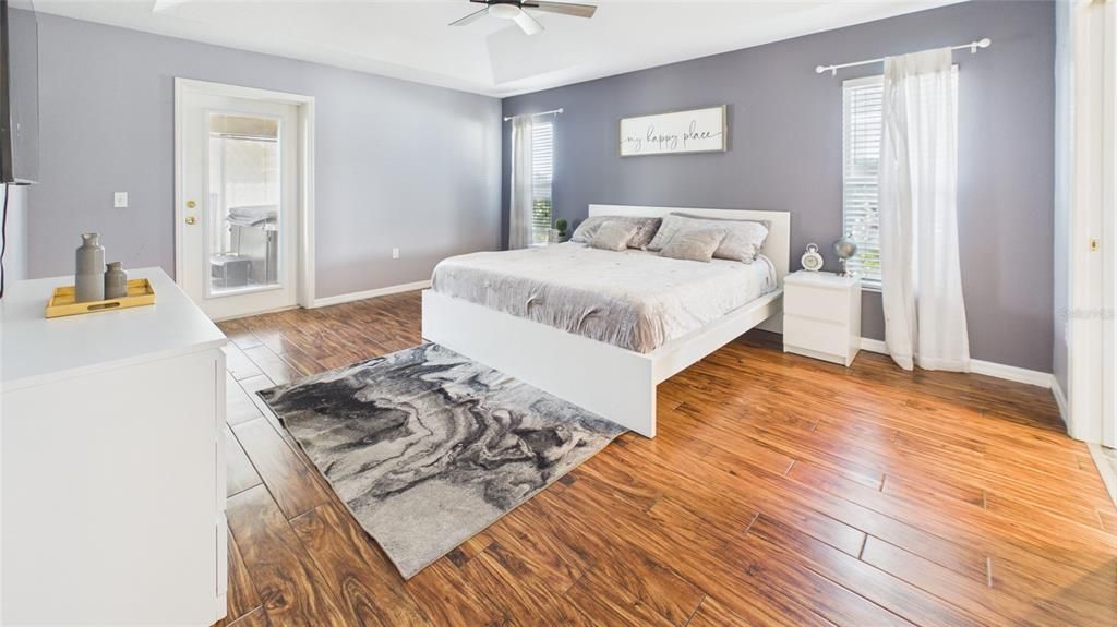 For Sale: $489,000 (3 beds, 2 baths, 2153 Square Feet)