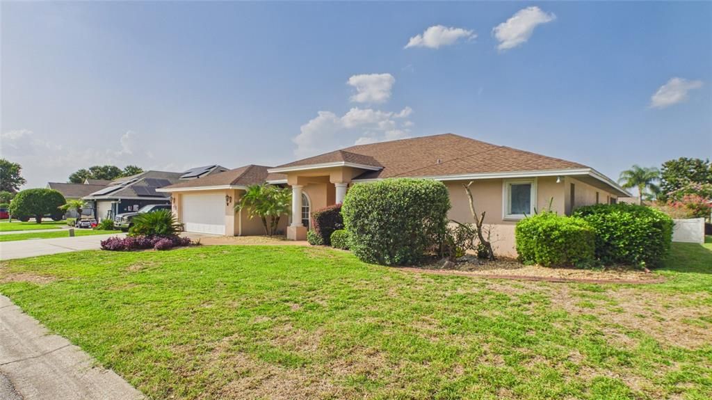 For Sale: $489,000 (3 beds, 2 baths, 2153 Square Feet)