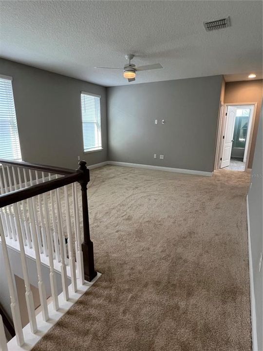 For Sale: $850,000 (5 beds, 4 baths, 3635 Square Feet)