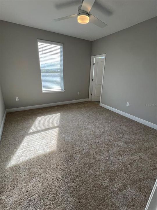 For Sale: $850,000 (5 beds, 4 baths, 3635 Square Feet)