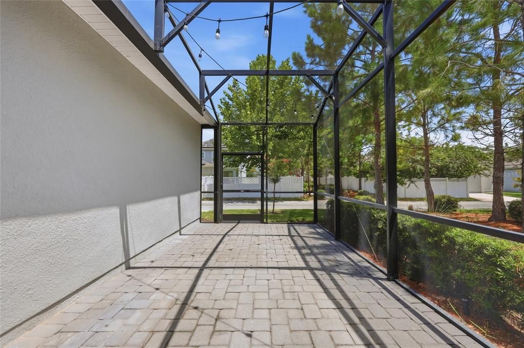 En Venta: $549,990 (3 camas, 2 baños, 1979 Pies cuadrados)