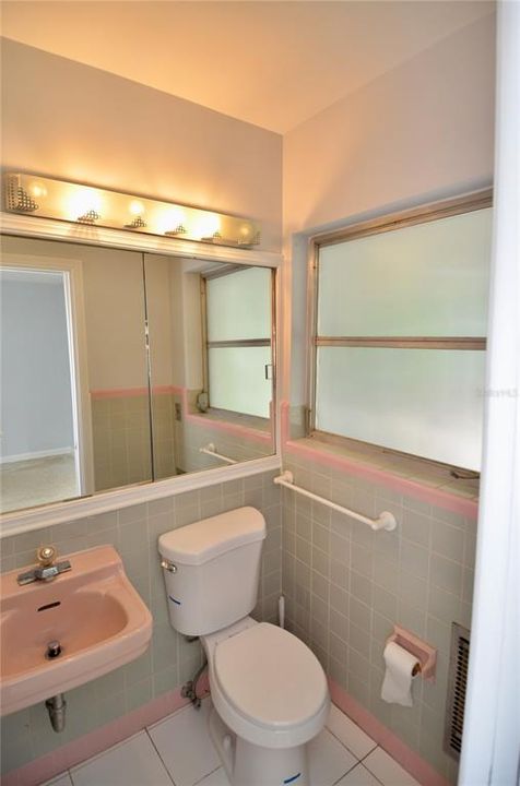 For Sale: $450,000 (3 beds, 2 baths, 1542 Square Feet)