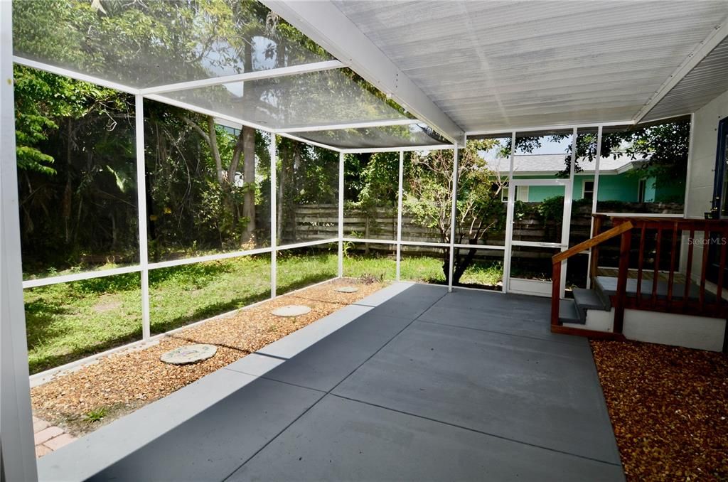 For Sale: $450,000 (3 beds, 2 baths, 1542 Square Feet)