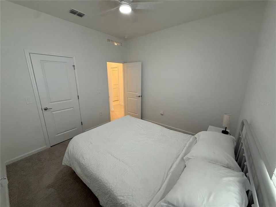 For Rent: $3,000 (3 beds, 2 baths, 2117 Square Feet)