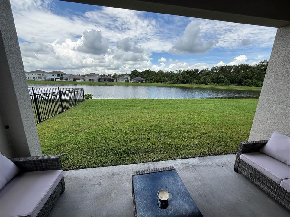 For Rent: $3,000 (3 beds, 2 baths, 2117 Square Feet)