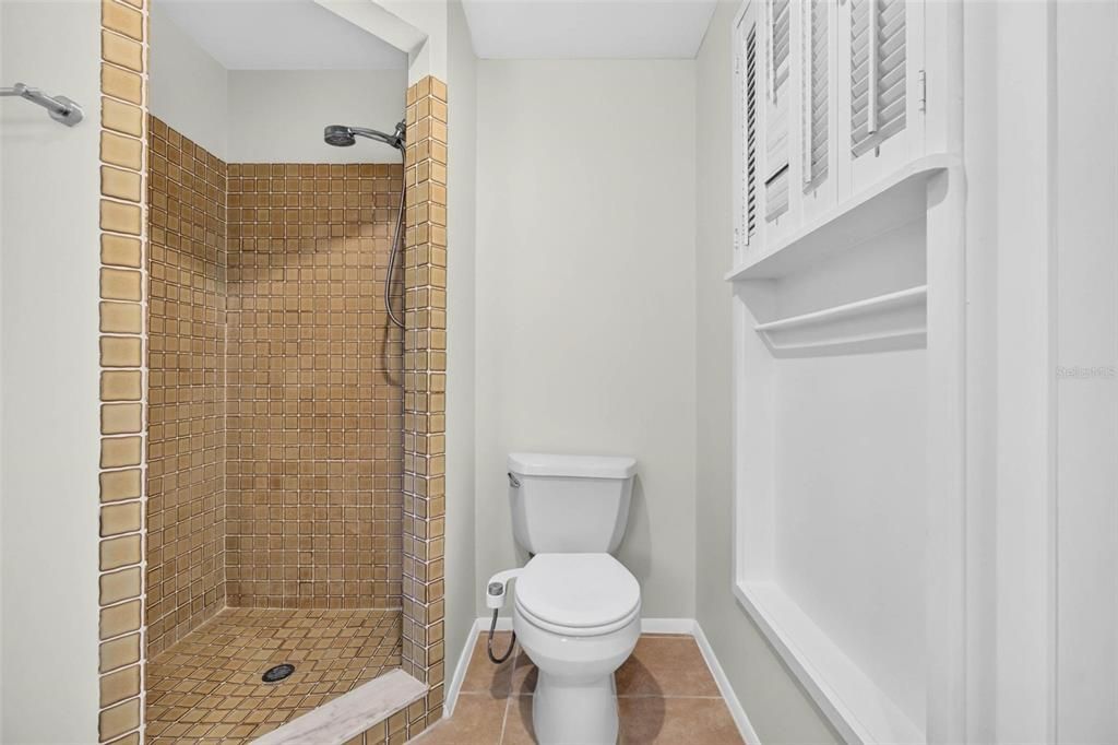 На продажу: $475,000 (3 спален, 2 ванн, 1624 Квадратных фут)