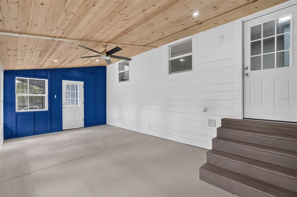 En Venta: $575,000 (2 camas, 2 baños, 1050 Pies cuadrados)