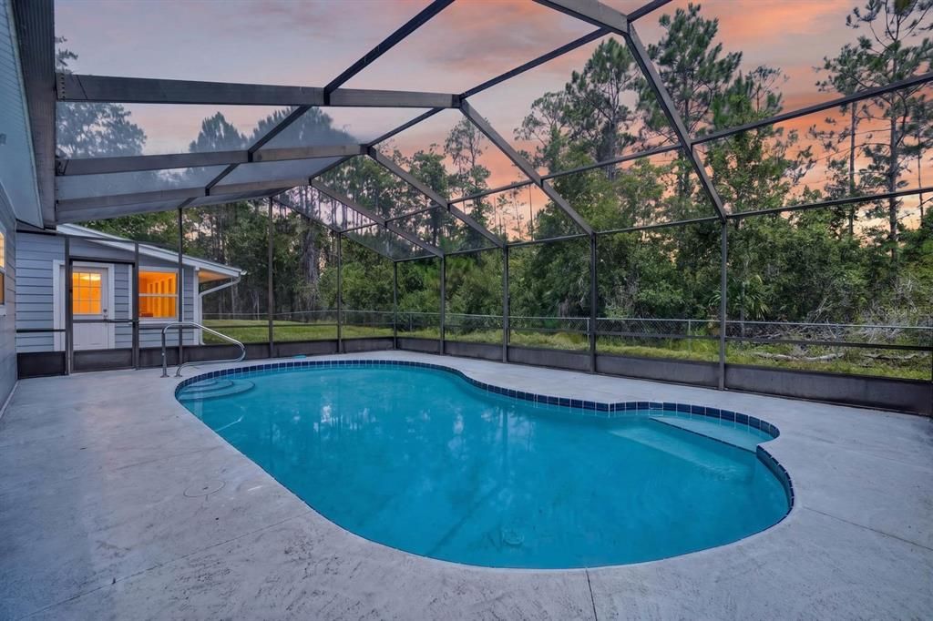 En Venta: $575,000 (2 camas, 2 baños, 1050 Pies cuadrados)