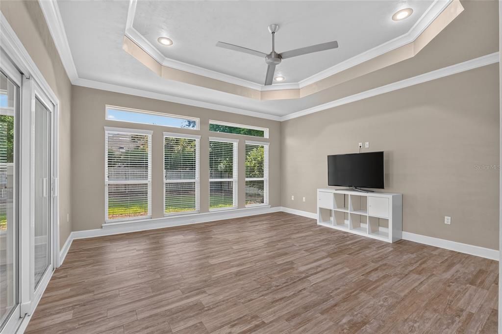 For Sale: $1,335,000 (4 beds, 4 baths, 3583 Square Feet)