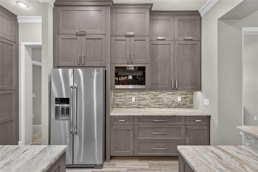 For Sale: $1,335,000 (4 beds, 4 baths, 3583 Square Feet)