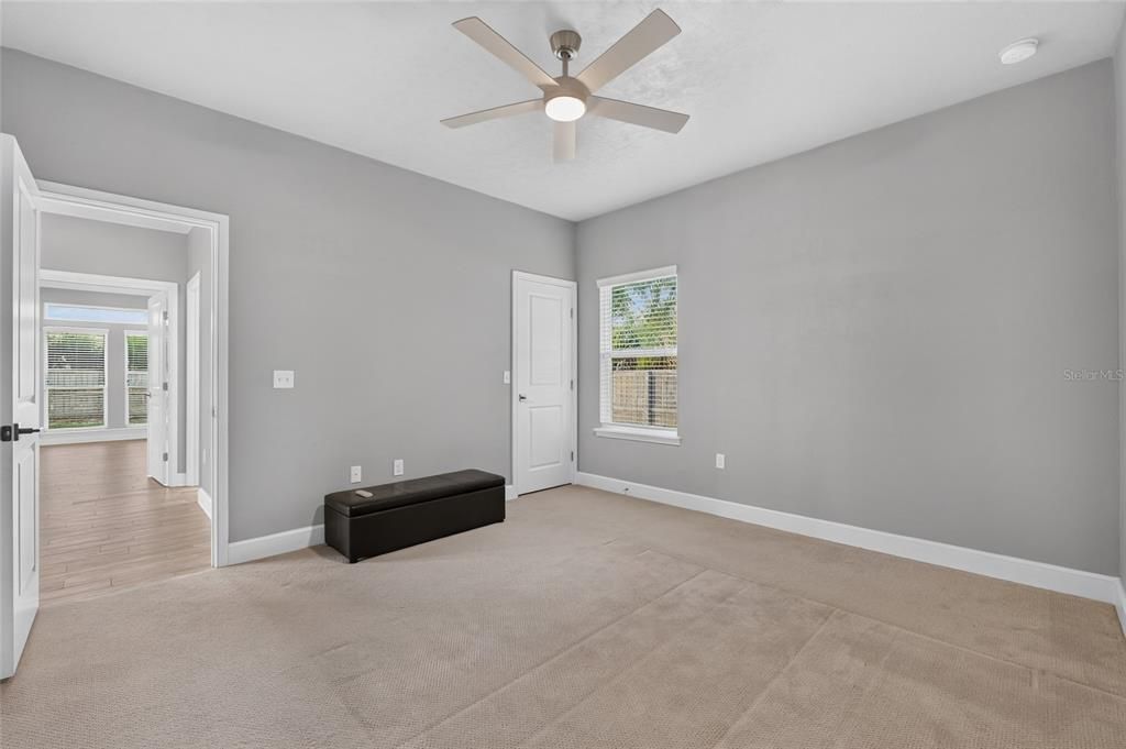 For Sale: $1,335,000 (4 beds, 4 baths, 3583 Square Feet)