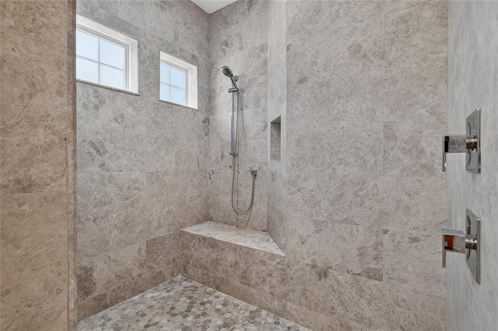 For Sale: $1,335,000 (4 beds, 4 baths, 3583 Square Feet)