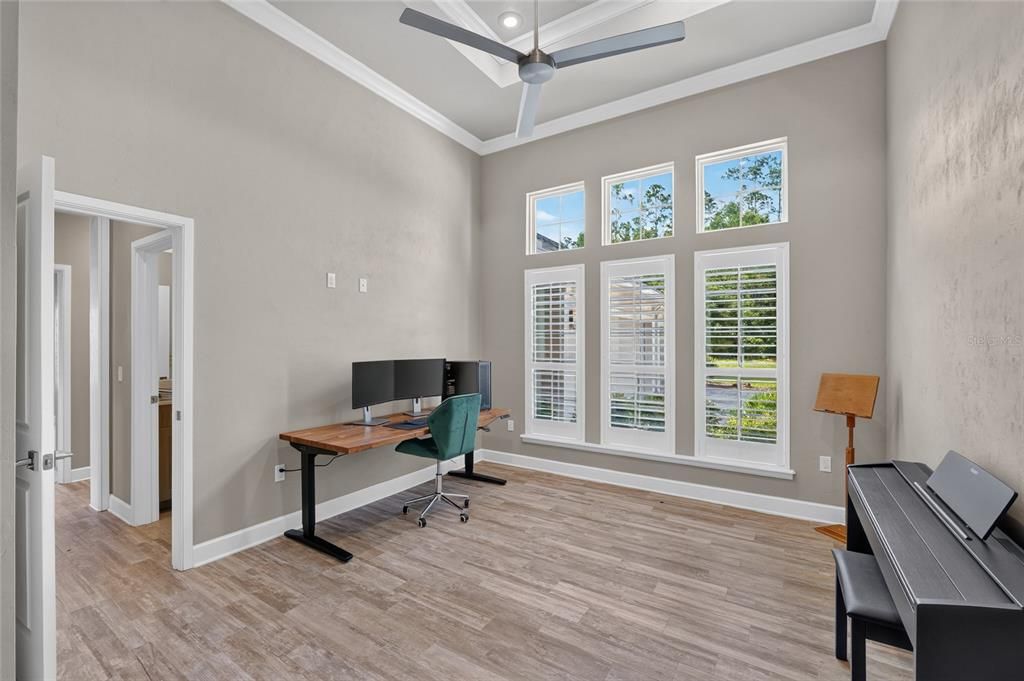 For Sale: $1,335,000 (4 beds, 4 baths, 3583 Square Feet)