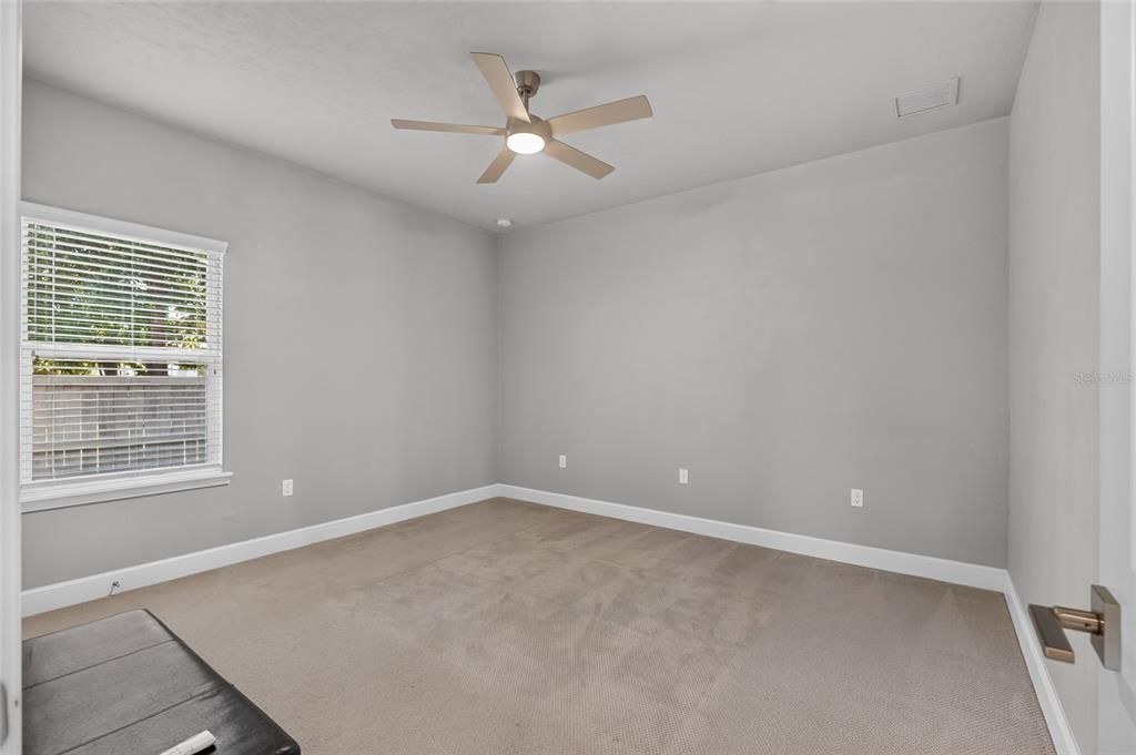 For Sale: $1,335,000 (4 beds, 4 baths, 3583 Square Feet)