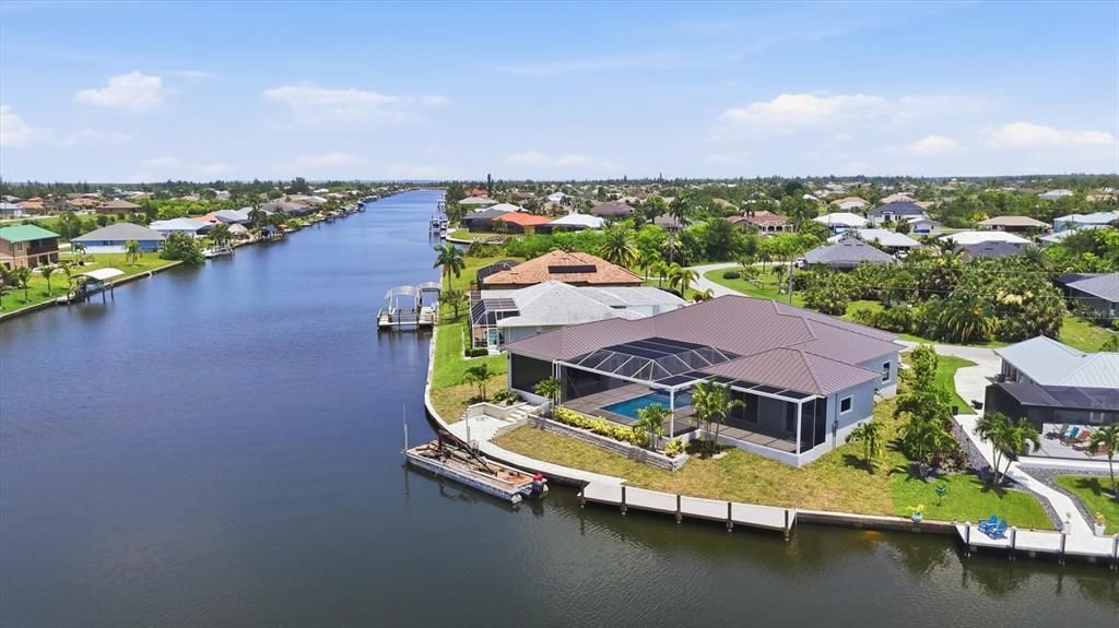 En Venta: $2,250,000 (4 camas, 3 baños, 3500 Pies cuadrados)