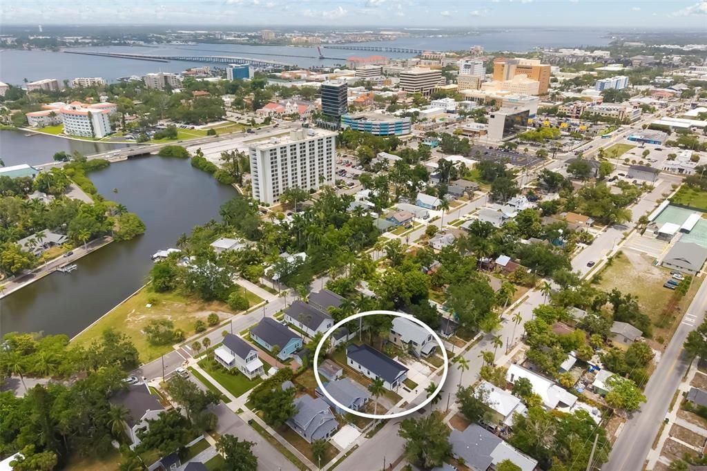 На продажу: $525,000 (3 спален, 2 ванн, 1242 Квадратных фут)
