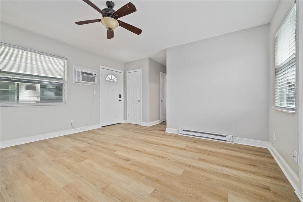 В аренду: $1,499 (1 спален, 1 ванн, 635 Квадратных фут)