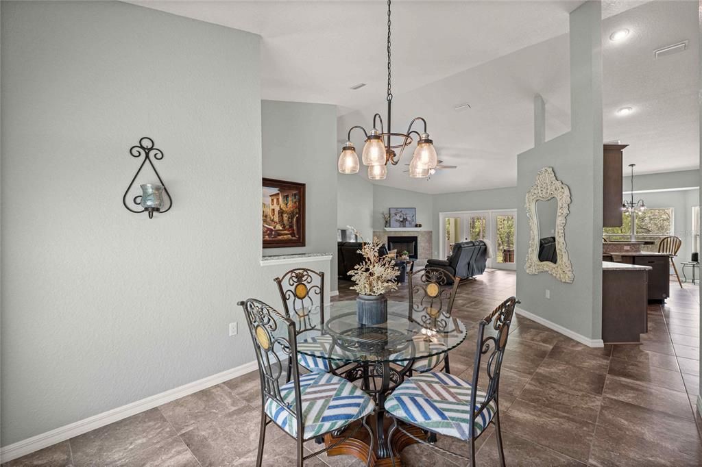 For Sale: $650,000 (3 beds, 3 baths, 2329 Square Feet)