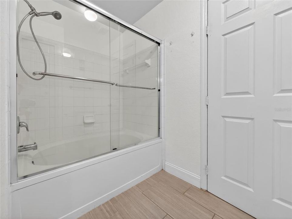 For Rent: $1,900 (2 beds, 2 baths, 1166 Square Feet)