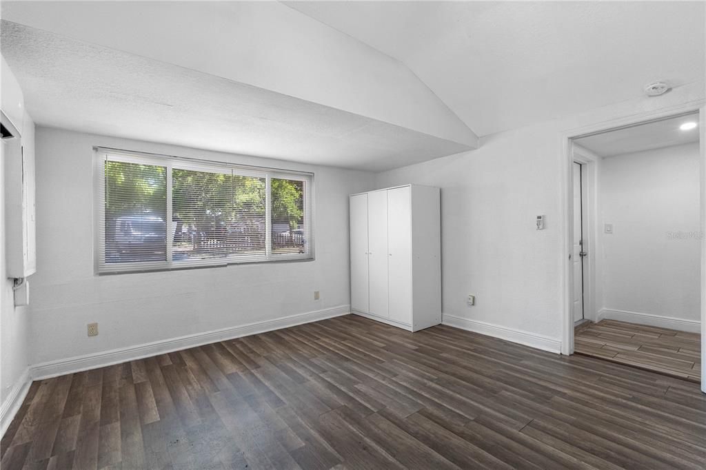 En Venta: $385,000 (3 camas, 2 baños, 1455 Pies cuadrados)